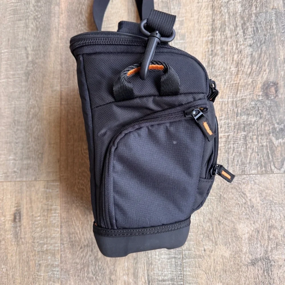Case Logic SLR Camera Holster Bag Black Nylon SLRC-201 Waterproof Base